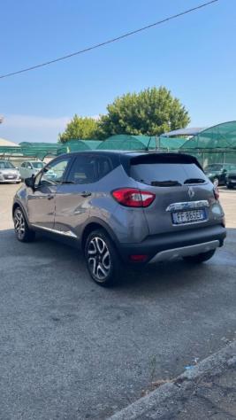 RENAULT Captur dCi 8V 110 CV Start&Stop Energy Hypnotic rif. 23910282 - Foto 4