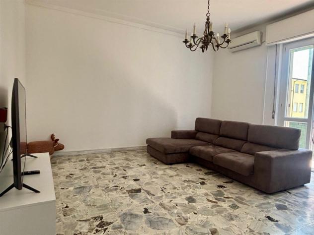 Appartamento di mq. 115 con cantina e posto auto coperto - Foto 3