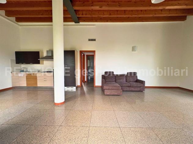 APARTMENT IN A RESIDENTIAL COMPLEX FOR RENT IN VICENZA - Foto 16