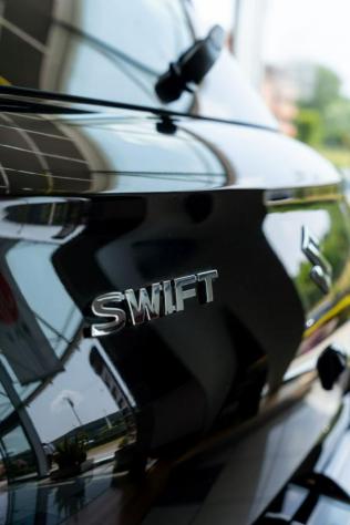 SUZUKI Swift 2024 - Hybrid 1.2 Top 4WD - NEOPATENTATI rif. 20886097 - Foto 4