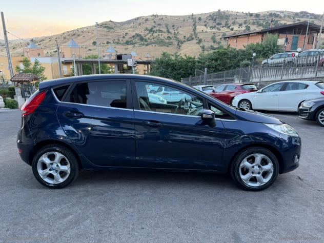 FORD Fiesta 1.6 TDCi 95 CV 5p. Titanium - Foto 4