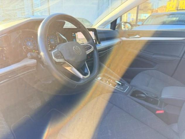 VOLKSWAGEN Golf 1.5 eTSI 130 CV EVO ACT DSG Life rif. 24162141 - Foto 8