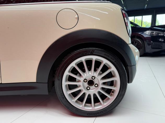 Mini 1.6 Cooper D unico PROPRIETARIO OK NEOPATENTATI - Foto 9