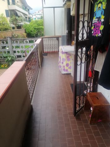 MASSA VIA DEI GELSI APPARTAMENTO CON GIARDINO E TERRAZZA - Foto 4