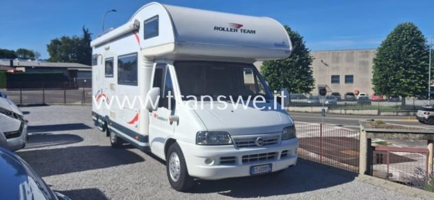 Roller Team Autoroller 67 mansardato con letti a castello