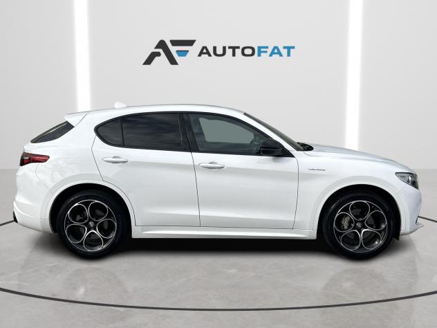 Alfa Romeo Stelvio 2.0 Turbo 280 CV AT8 Q4 Estrema - Foto 4