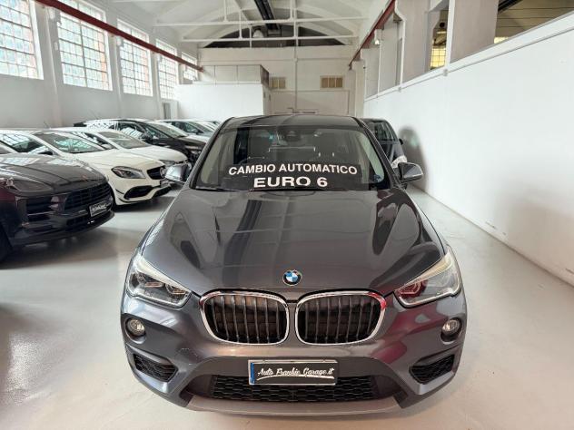 BMW - X1 - xDrive18d Business - Foto 2