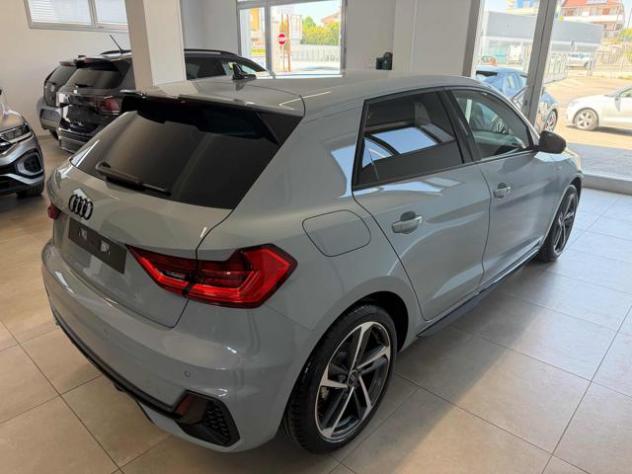 AUDI A1 SPB 30 TFSI S tronic Identity Black Km0 rif. 23868712 - Foto 4