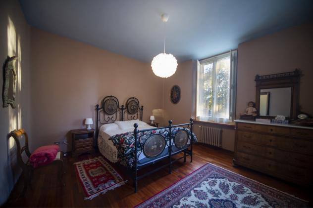 VILLA di 12 vani e di 700 mq (FOLIGNO - CAPPUCCINI) rif. CAPPUCCINI - Foto 11