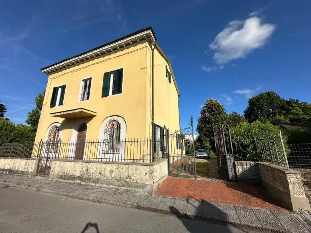 Villa in vendita a Lucca 200 mq Rif: 1337468 - Foto 8