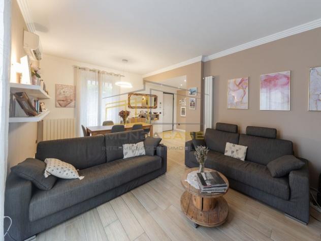 Carnate – Quartiere Passirano | Elegante villa di testa con giardino privato di 300 mq - Foto 12