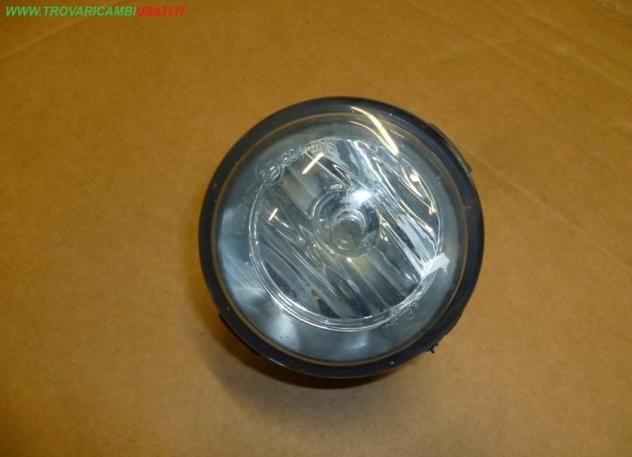PROIETTORE FENDINEBBIA D. DX NISSAN NOTE (E11E) Parti elettriche Fanaleria Fendinebbia dx. NISSAN - CABSTAR / NT400 - 01-09-2006 -, NISSAN - NOTE -