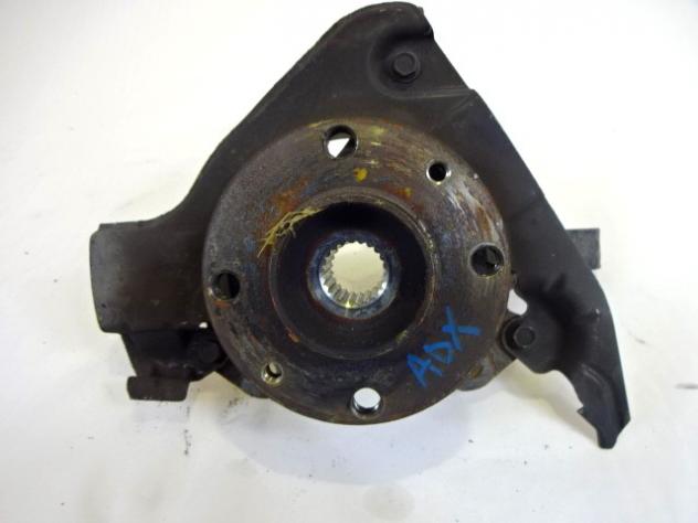50702043 MOZZO MONTANTE FUSELLO ANTERIORE DESTRO LANCIA YPSILON 1.2 B 44KW 5M 3P (2008) RICAMBIO USATO 7608131
