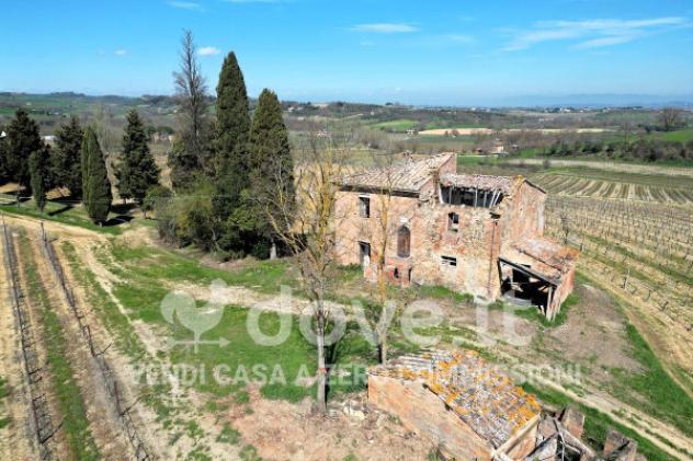 Rustico / Casale di 338 m² con 4 locali in vendita a Montepulciano - Foto 6