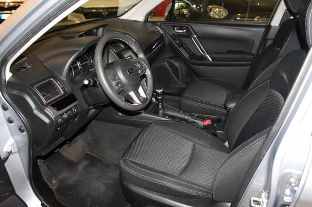 Subaru Forester 2.0i 6MT Style Bi-Fuel - Foto 8