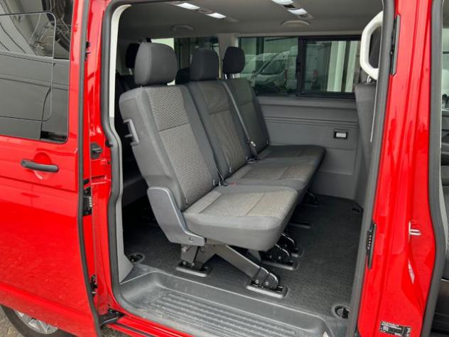VOLKSWAGEN Caravelle 2.0 TDI 150CV PC Trendline rif. 23927363 - Foto 6