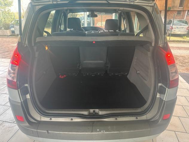 Renault Scenic 1.5 dCi (12 RATE) - Foto 9