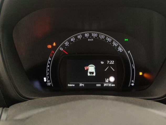 Toyota Aygo X 1.0 Trend 72cv - Foto 9