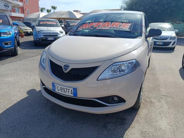 Lancia Ypsilon 1.2 69CV 5 porte 58000 km