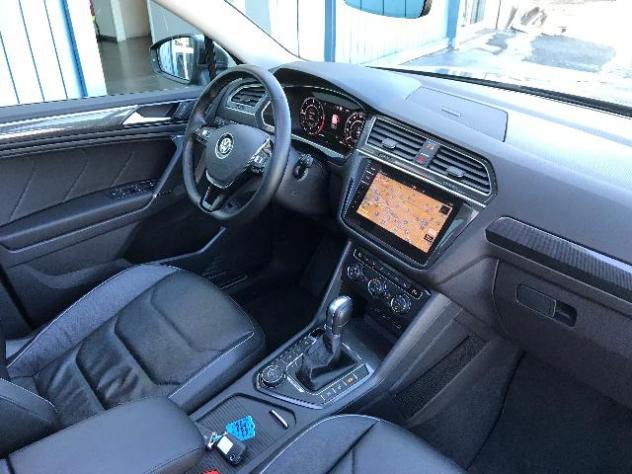Volkswagen Tiguan ALLSPACE 2.0 TDI 4M R-LINE DSG NAVI PRO TETTO ACC - Foto 8