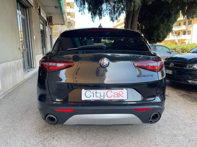 Alfa Romeo Stelvio 2.2 Turbodiesel 180 CV AT8 RWD Super - Foto 9