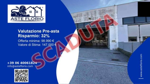 Immobile in asta di 500 m² con più di 5 locali in vendita a Cornuda