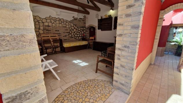 Casa Indipendente 14 locali - Rif. 2464 - Foto 4