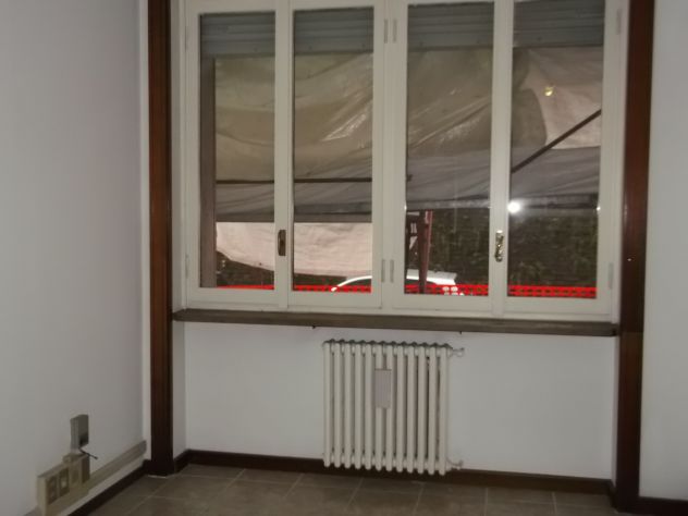 Privato affitta,bellissimo ufficio,mq 110, quadrilocale,in viale Filippetti