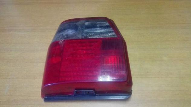 Faro / Fanale posteriore Sinistro / SX Fiat UNO 2 Serie 1990