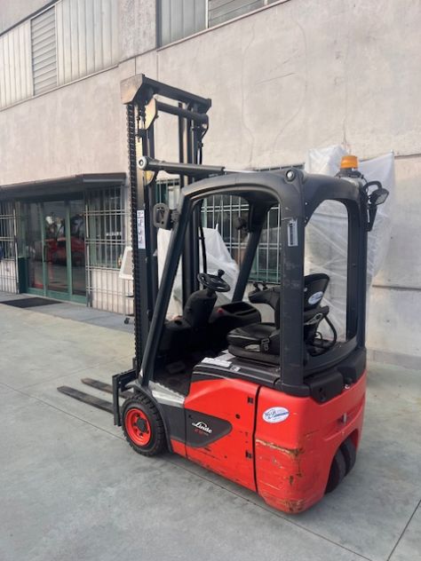 Carrello elevatore usato Linde E12-02 Evo - Foto 2