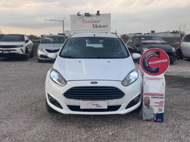 Ford Fiesta 1.5 TDCi 75CV 5 porte Titanium - Foto 2