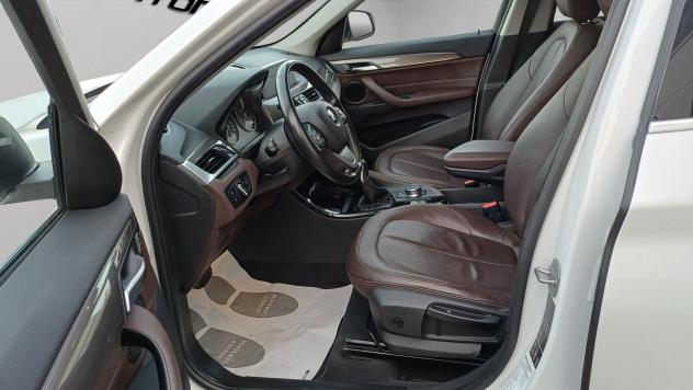 BMW X1 X1 xDrive25d xLine - Foto 8