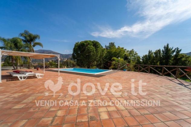 Villa di 150 m² con 4 locali in vendita a Francavilla di Sicilia - Foto 10
