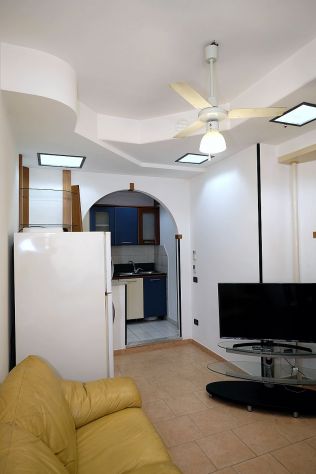 Bivano Elegante Ristrutturato Accessoriato Arredato di tutto
