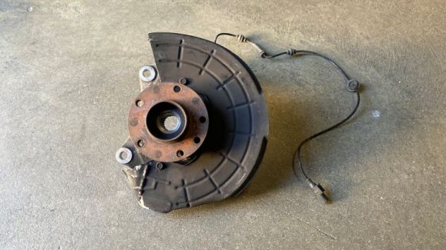 Fusello ruota anteriore SX Alfa Romeo Giulietta 2.0JTDM del 2013 (50514553)
