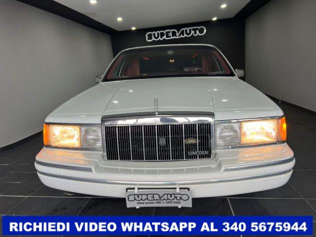 LINCOLN Town Car EXECUTIVE 40R Limousine rif. 21930080 - Foto 2