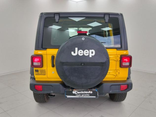 Jeep Wrangler Unlimited 2.2 Mjt II Sport - Foto 7