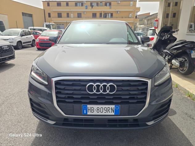 Audi Q2 30 TDI Admired - Foto 3