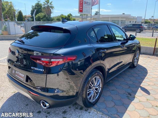 ALFA ROMEO - Stelvio - 2.2 T.diesel 180CV AT8 RWD - Foto 10