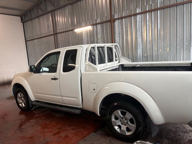 Nissan Navara 2.5 dCi 4 porte Double Cab LE - Foto 5