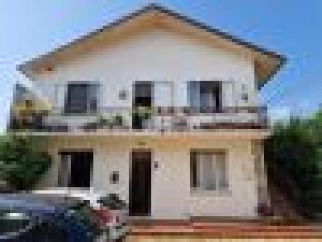 Villa in Via Milano