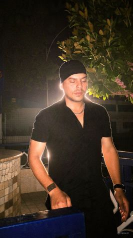 cerco donne e ragazze - Foto 2 Tel:3802051149