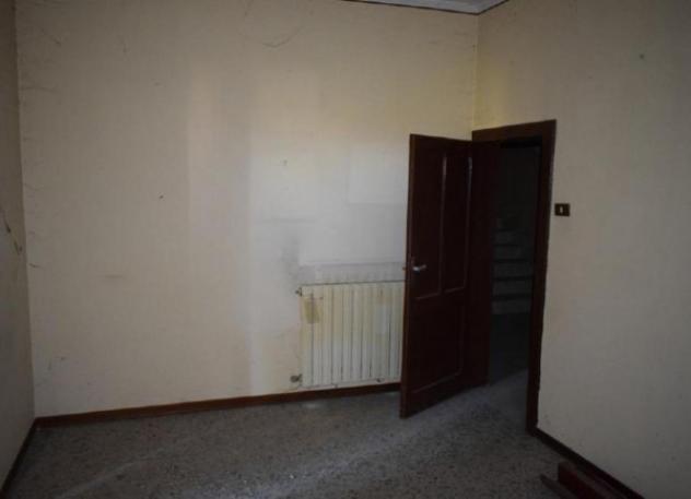 Immobile in asta di 627 m² con più di 5 locali e box auto in vendita a Castelvetro di Modena - Foto 13