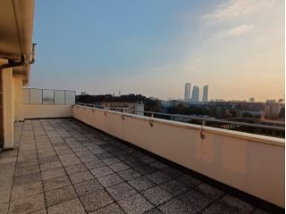 ATTICO TRILOCALE ZONA FIERA CENISIO MM5 LILLA