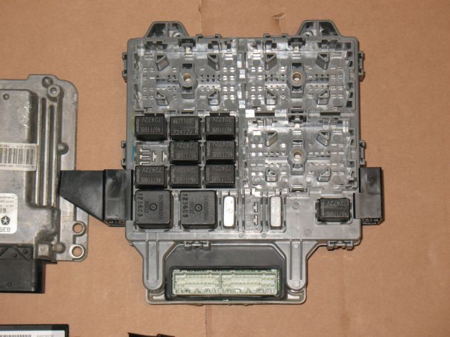 0281013650 KIT ECU JEEP CHEROKEE 2.8 FE5EB EDC16C2-9.90 P05187223AB P05026038AB - Foto 4