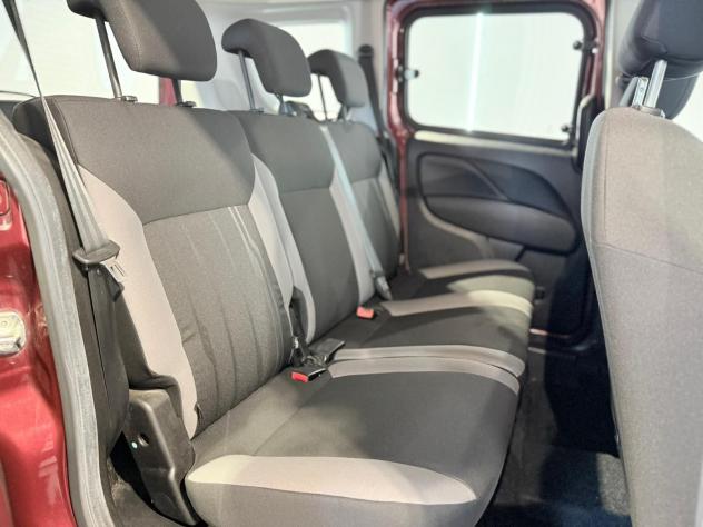 FIAT Doblò Doblò 1.4 16V Easy - Foto 2