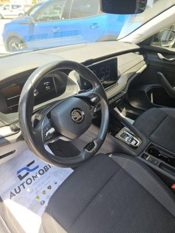 Skoda Octavia Station Wagon 2.0 tdi evo Executive 115cv dsg - Foto 8