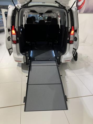 Volkswagen Caddy 2.0 TDI 90kW Maxi Space DSG Disabili 5+1 - Foto 7