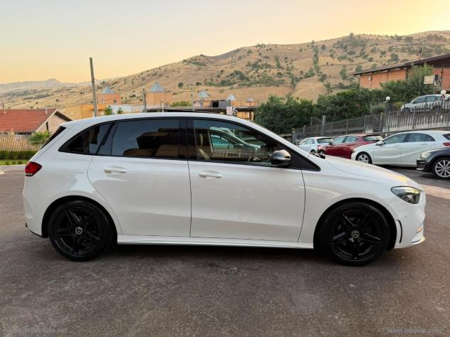 MERCEDES-BENZ B 200 d Automatic Premium - Foto 4