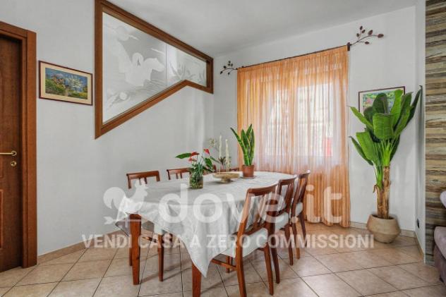 Villa di 200 m² con 5 locali in vendita a Locate Varesino - Foto 14